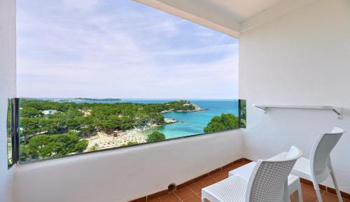 Double Superior Frontal Sea View