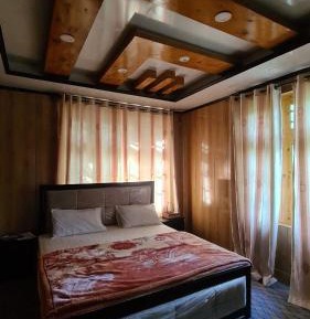 King Room with Mountain View