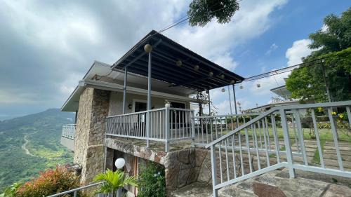 Four-Bedroom Holiday Home
