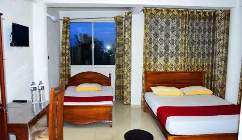 Triple Room with Mountain View