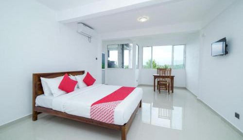 Double Room with Mountain View