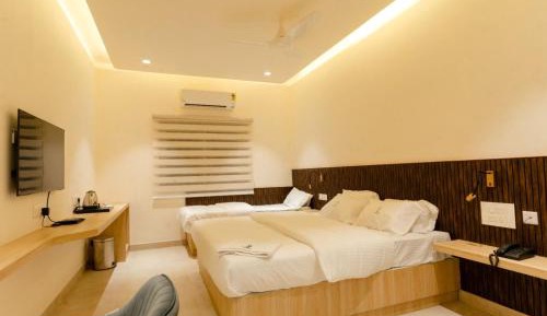 Large Double Room