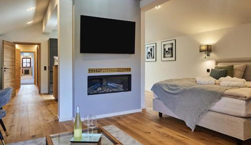 Double Room with Mountain View