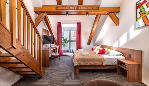 Duplex Quadruple Room