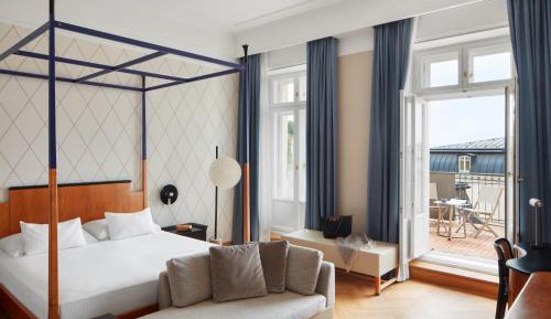Deluxe Double Room with Balcony and Wellness access 