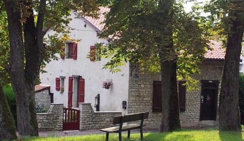 Holiday Home (4 Adults)