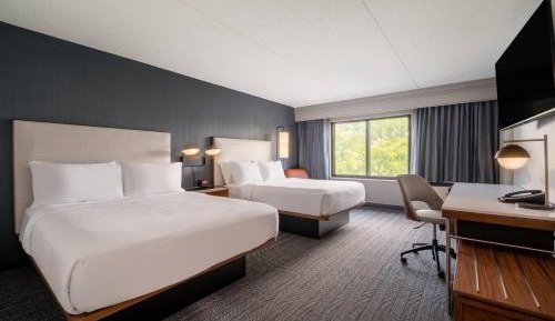 Queen Room with Two Queen Beds