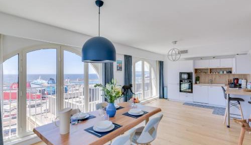 Two-Bedroom Apartment with Sea View