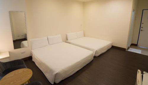 Japanese-Style Room