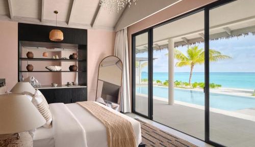 One Bedroom Residence with Beach Pool and Garden Pool