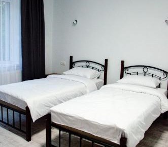 Twin Room with Mountain View