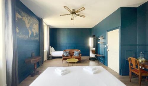 Triple Room with Private Bathroom