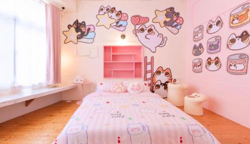 Double Room with Shared Bathroom