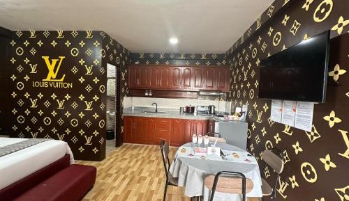 Standard Family Room