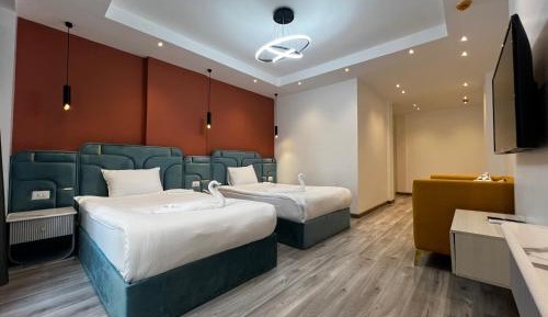 Large Twin Room