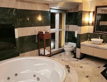 Deluxe Double Room with Bath