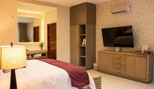 Queen Room
