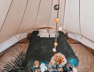Tent