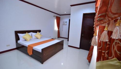 Queen Room with Balcony
