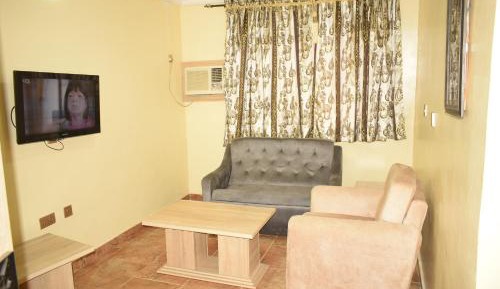 Standard Suite