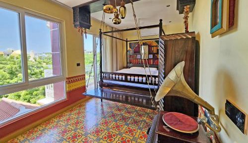 King Suite with Balcony