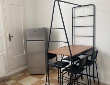 Three-Bedroom Apartment with Balcony