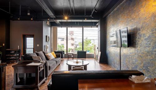 One-Bedroom Apartment with City View