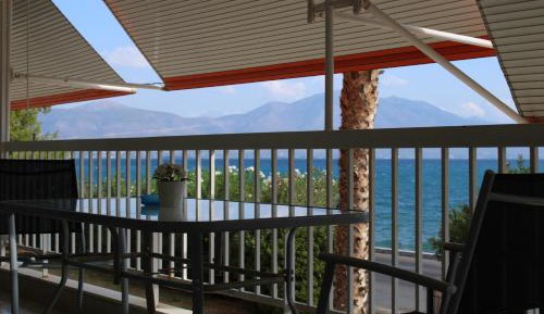 One-Bedroom Apartment - Sea Side