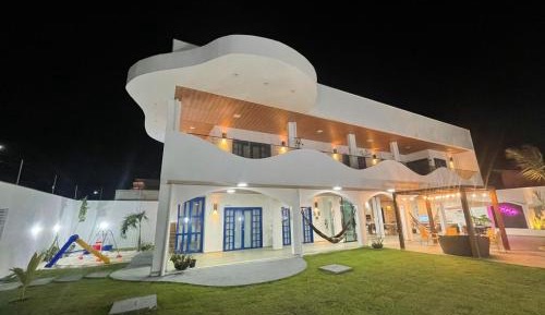 Seven-Bedroom House
