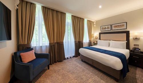 Superior Queen Room