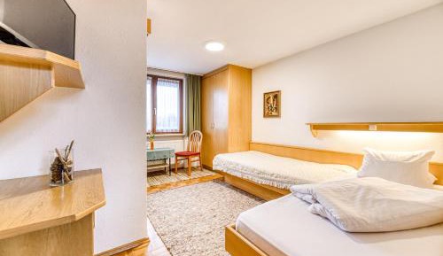 Small Twin Room