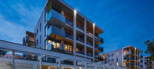One-Bedroom Apartment with Balcony