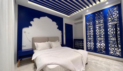Two-Bedroom Apartment with Terrace