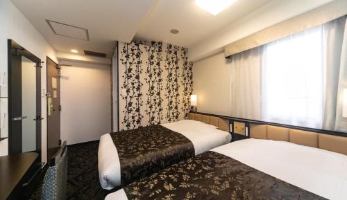 Twin Room - Non-Smoking