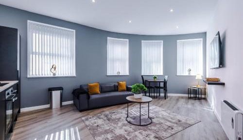 Deluxe Apartment