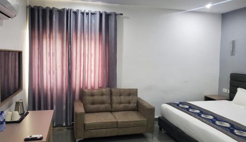 Executive Suite