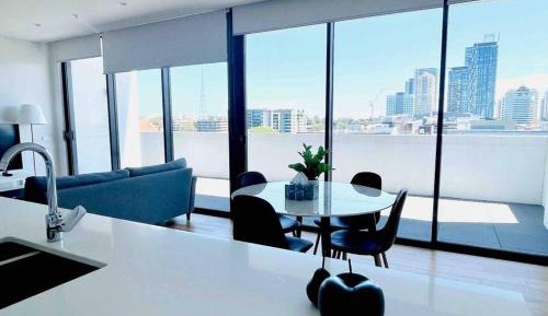 Apartment with City View