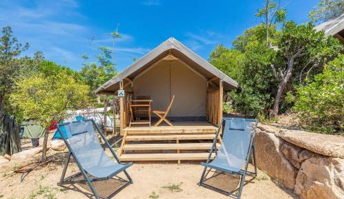 Tent double bed