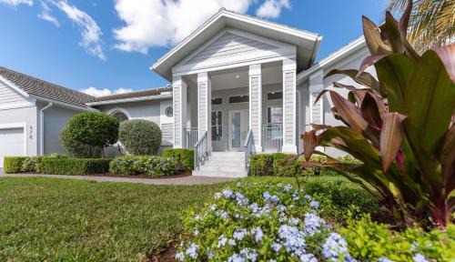 Four-Bedroom Holiday Home