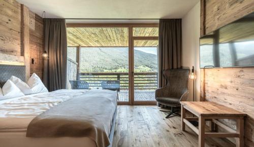 Suite with Balcony