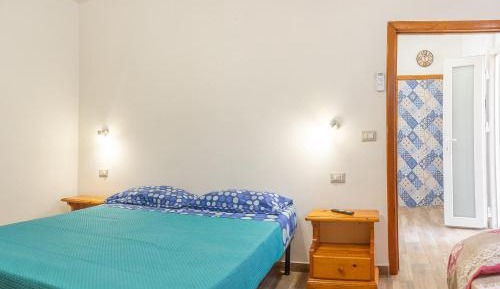 One-Bedroom Apartment with Garden View