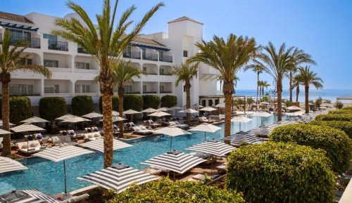 Pool and Sea View Deluxe Room