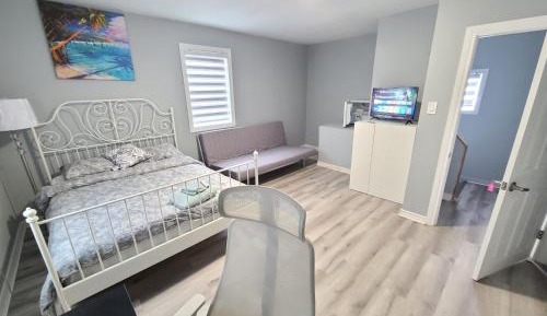 Queen Room