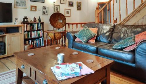 Three-Bedroom Holiday Home 