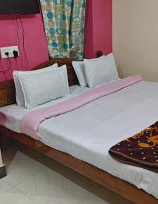 King Room with Mountain View