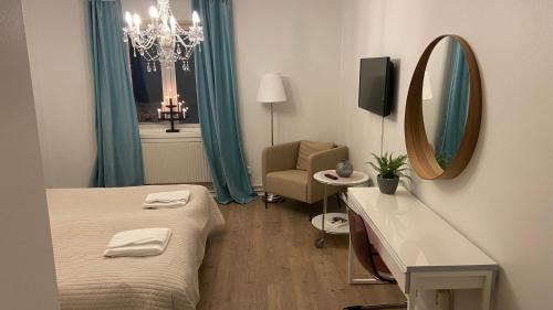 Double Room with Private Bathroom