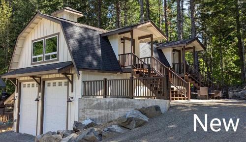 Bungalow with Patio