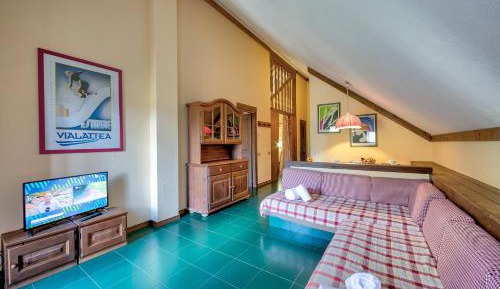 Two-Bedroom Villa