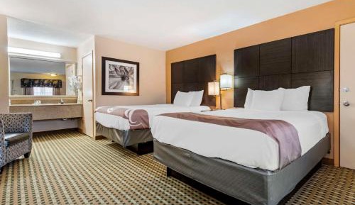 Queen Room with Two Queen Beds - Non-Smoking