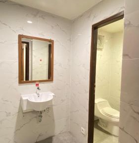 Standard Single Room No Window with Private Shower and Shared Toilet
